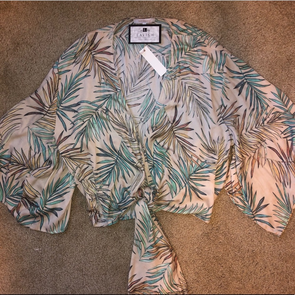 Boutique palm print tie front top